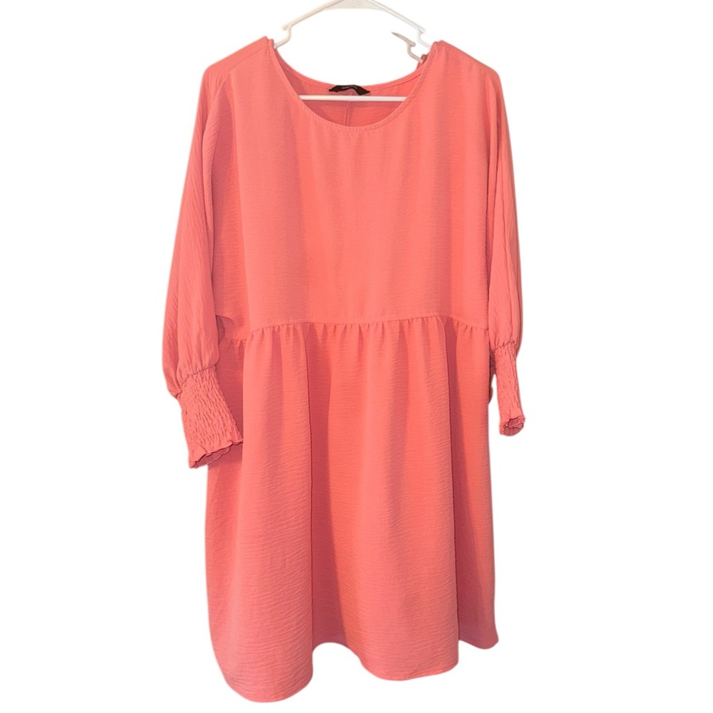 Stylish Coral Long-Sleeve Dress – Fits like a Medium